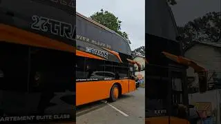 Amazing Turning Radius! Huge Double Decker Bus Maneuvering #BusSpotting #DoubleDecker #27trans