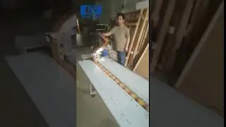 Biscuit Pillow Flow packing machine with vibration biscuit dropping device