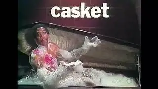 Morgan Freeman: Vampire Casket