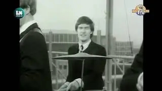 The Searchers - He's Got No Love (1965)