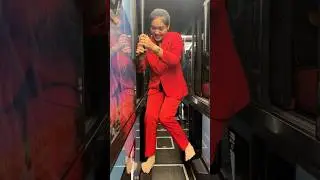 Tutorial naik ke seat sleeper atas bus m trans #shortvideo #shorts #mtrans #bus #busmania