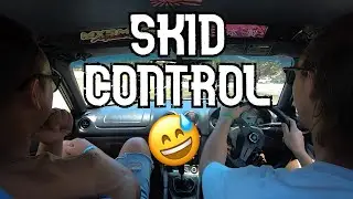 First Time At A SKID PAN! NB MX5 GOES HARD!!
