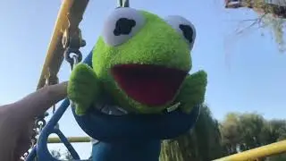 Kermit Goes To The Park!