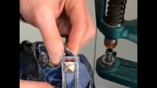 Fast Tutorial on How to Set Pyramid Studs with Nails Using GU-50 Machine