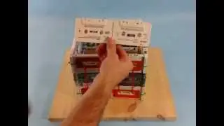Lámpara con casetes: recicla e ilumina