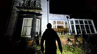 Мы обнаружили заброшенный особняк антиквара и коллекционера книг, в котором осталось все имущество.