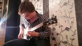 CHAPMAN GUITAR ML2 MODERN WHITE DOVE - BLUES SOLO ATTEMPT