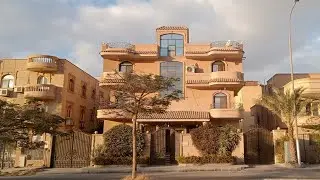 فيلا للبيع في العبور الحي السادس 