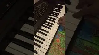 عزف اغنيه sway #عزف_اورج 🎹