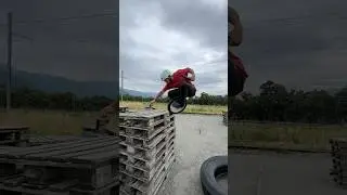Extreme Unicycling 🚀🔥 #shorts #unicycle #monocycle #einrad #bike #bmx #trial