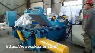 Metal scrap baler of paint drums, horizontal bale press of steel cans, automatic barrel compactor