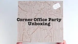 Unboxing: Corner office party gift basket