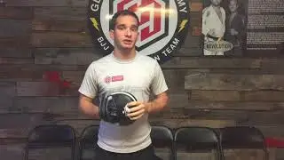 Justin Bueche Doing a Review on Elite Sports Mitts