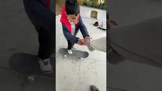 El skate regal&aacute;ndonos un momento feliz a los dos :) #skateboarding #skate