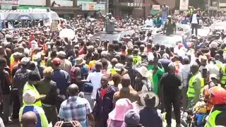 Watch How Opposition Leaders Stormed Nairobi CBD Stopping everything after Warning Police Attacks