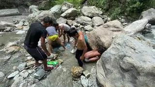 ORGANIC TRADITIONAL STYLE OF FISHING IN HIMALAYAN RIVER DOBA MYAGDI NEPAL | 2020 |