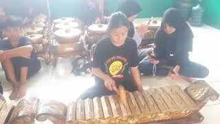 CARITA GAMELAN SQUAD SDN 149 CIGADUNG |  judul GEUS TEU USUM NGAJAGO