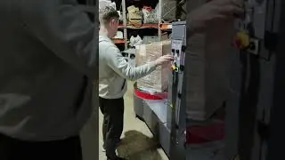 Багажеупаковщик DAKON BOX WRAPPER. Упаковка крупной коробки.
