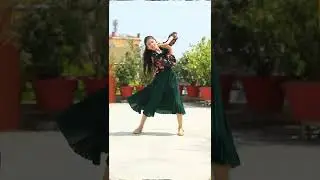 Akh Lad Jaave Dance Cover | Tarushi Agarwal | Flow Dance Academy #shorts