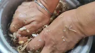 Мы приготовили банановое сердечко в кокосовом молоке с измельченным мясом | Видеоблог Ирен Талинд...
