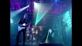The Shamen  -  Ebeneezer Goode TOTP (Remastered)