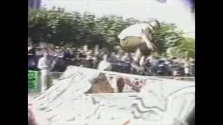 Ben Schroder hippy jump San Fran Callie