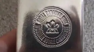 2016 100oz RCM silver bar. New version