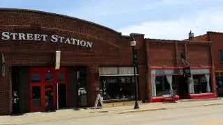 C-1154 211 S Main St, Viroqua, WI  building for sale downtown