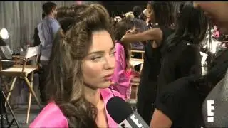 Vs Models Last Minute Fashion Show Prep  E! Online