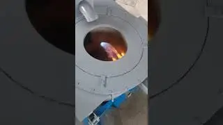 How does a gas fired zinc melting furnace look like ? How the burners working to melting zinc or alu