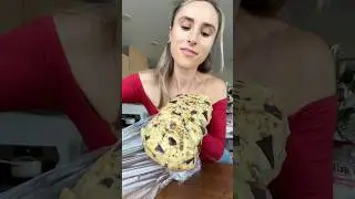 Viral dubai chocolate bar ice cream sandwich 🍫🫣 #recipe #cookies #baking #sourdough #recipes