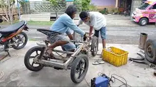 MODIFIKASI MESIN MOTOR ROSOK JADI MOBIL MINI 4 RODA