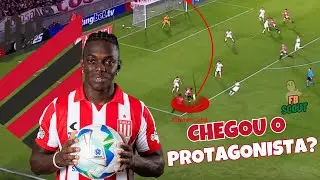COMO JOGA EDWUIN CETR&Eacute;, ATACANTE QUE EST&Aacute; PR&Oacute;XIMO DO ATHLETICO