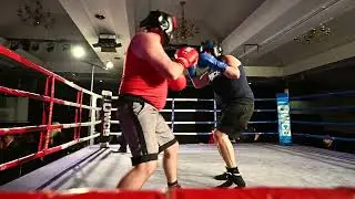 ULTRA WHITE COLLAR BOXING   GLASGOW   271122 FIGHT 26   GARY  UNCLE TJB  MILLAR VS JOHNNY FAIRHURST
