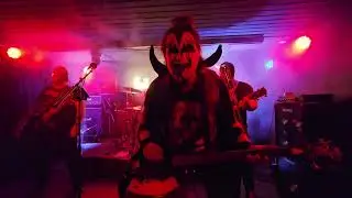 Gene Machine - God Of Thunder ( Kiss Tribute )