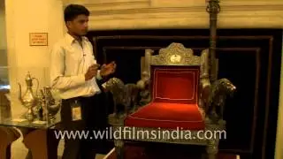 King's Chair - Delhi Durbar 1911-12 at Gift museum of Rashtrapati Bhavan