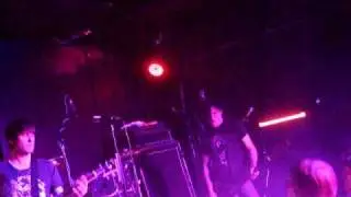 Ash - Goldfinger (The Forum, Tunbridge Wells 15.11.09)