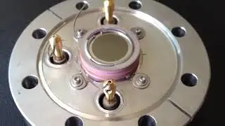 MCP detector MCP-MA25 on a vacuum flange ConFlat OD4.5