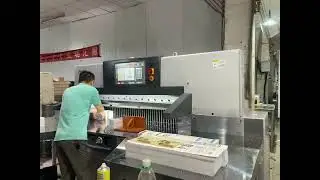Guowei paper cutter for self-adhesive cutting.#papercutter #guillotine  #cuttingmachine #printing