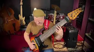 Ricardinho Paraiso - Estudando &ldquo;Samba de uma nota s&oacute;&rdquo; no groovemaker de 8 cordas!