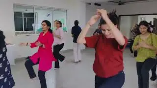 Garba Dance Performance.Please do like 👍 subscribe 🙏 and 🤗 share.