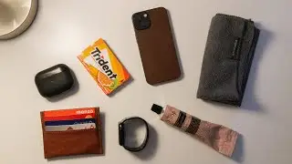 Essentials / 2023