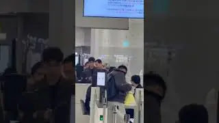 ticket master reaction after jungkook waved at her💜#bts #jungkook #btsarmy #viralshorts