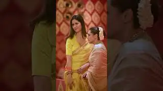 UNCUT : Rani Mukerji welcomes Katrina Kaif at Durga Puja Pandal | ProMedia