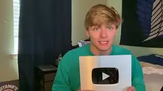UNBOXING MY SILVER PLAY BUTTON!