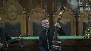 Tamburaški ansambl “Ruže” - Djevojka je zelen bor sadila