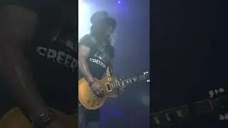 Guns N' Roses - Estranged - Slash Guitar Outro Solo (LIVE)