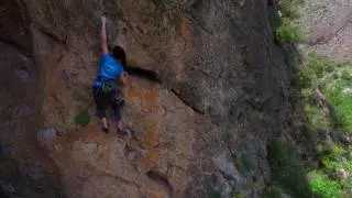 Puente de roca Morata, dos hombres y un bordillo 7a