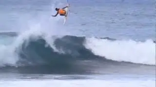 FILIPE TOLEDO BACKSIDE AIR FULL ROTATION