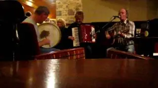DOYLES PUB
